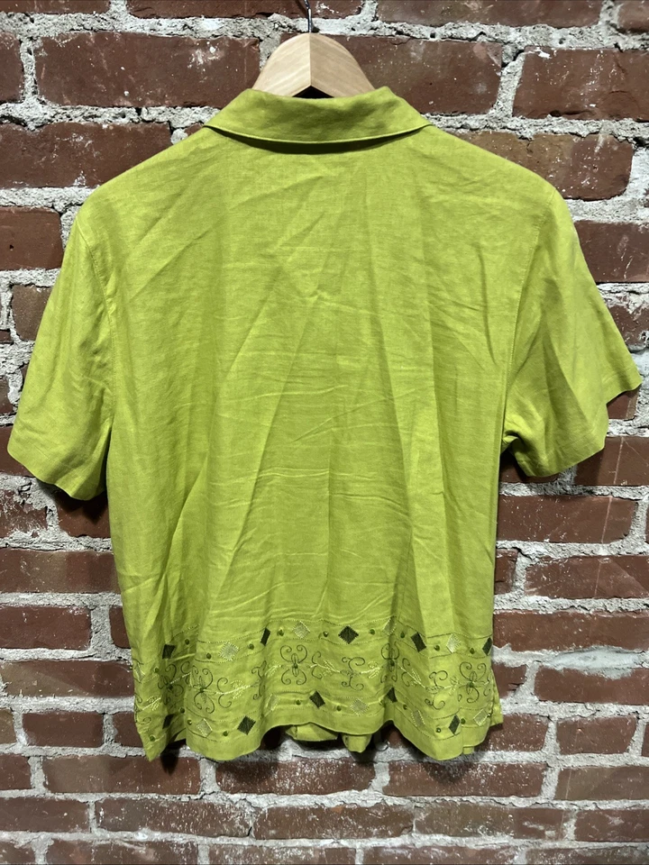 SAG Harbor Linen Rayon Green Embellished Button Top Womens Embroidered - Image 4 of 4