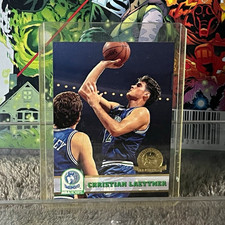 SkyBox NBA Hoops 1992-93 Christian Laettner Rookie Card #129 Timberwolves NBA. rookie card picture