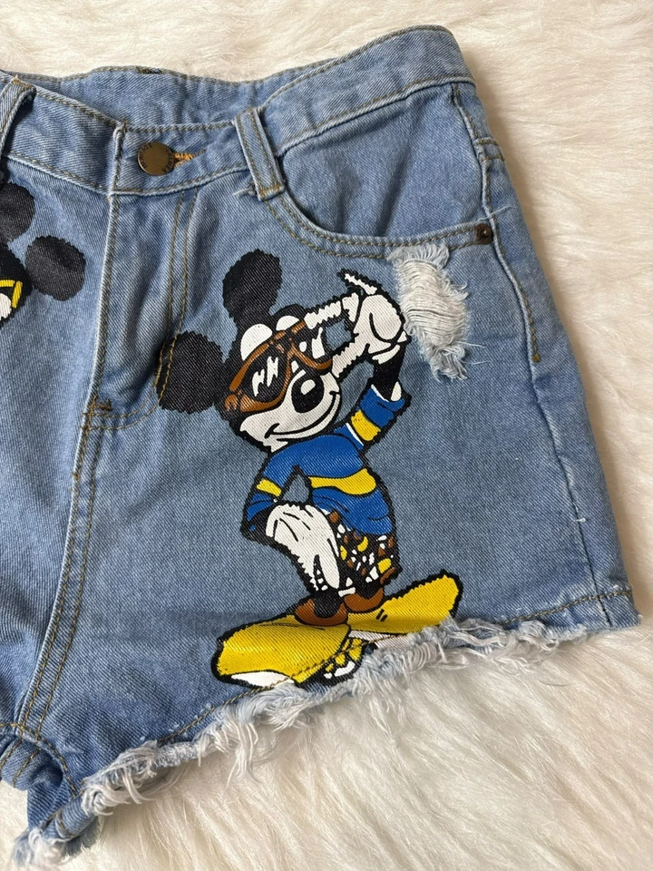 Pantalones Cortos Para Mujer Mickey Mouse Disney Tema Denim Corte Alto Pequeños Foto 2 de 4
