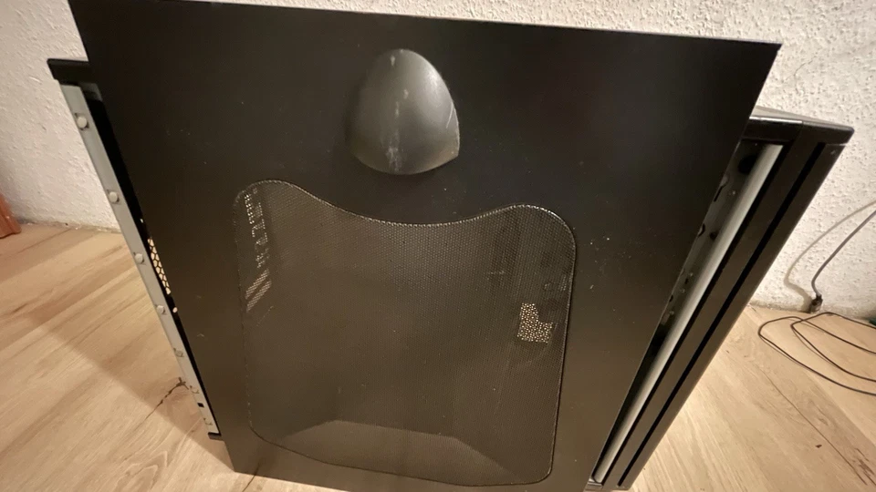 Chieftec Gehäuse CH-02 DOOR, Schwarz, mit Laufwerkstür für Server Gaming PC - Bild 4 von 4