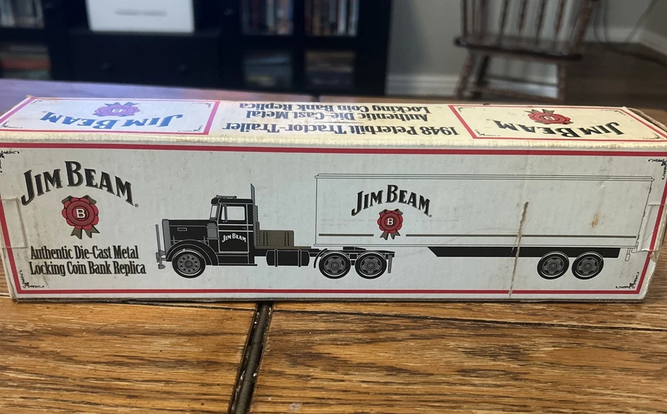 1948 Peterbilt Tractor Jim Beam Coin Bank ERTL Die-Cast Metal/1996 NIB - Image 2 of 4