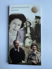 UK GB ELIZABETH II . 1997 £5 GOLDEN WEDDING CROWN. ROYAL MINT UNCIRCULATED PACK