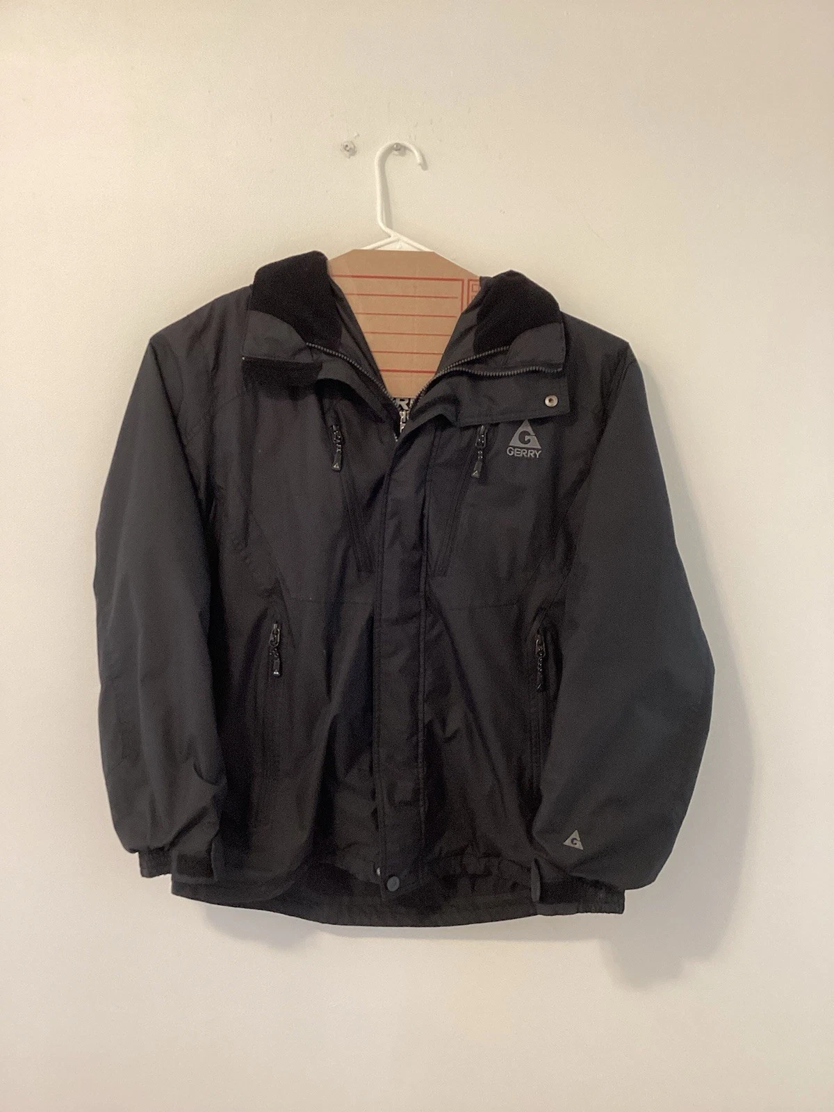 GERRY Jacket Mens Black Winter Coat Sz LARGE Skiing Walking Hiking