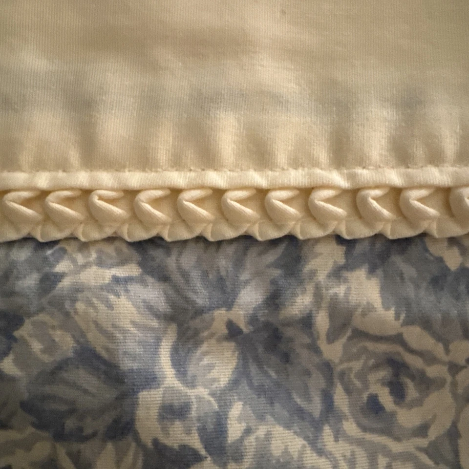 Hoja plana vintage RARA Royalton por Bibb Charlotte Floral King 180 TC NUEVA SIN ETIQUETAS Foto 2 de 4