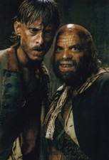 MACKENZIE CROOK signed Autogramm 20x30cm PIRATES CARIBBEAN in Person autograph