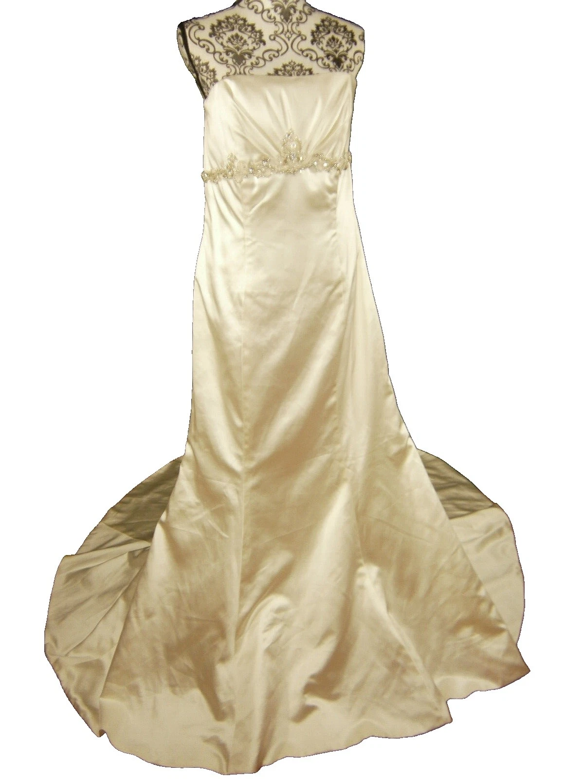 Embroidery Satin Empire Wedding Dresses