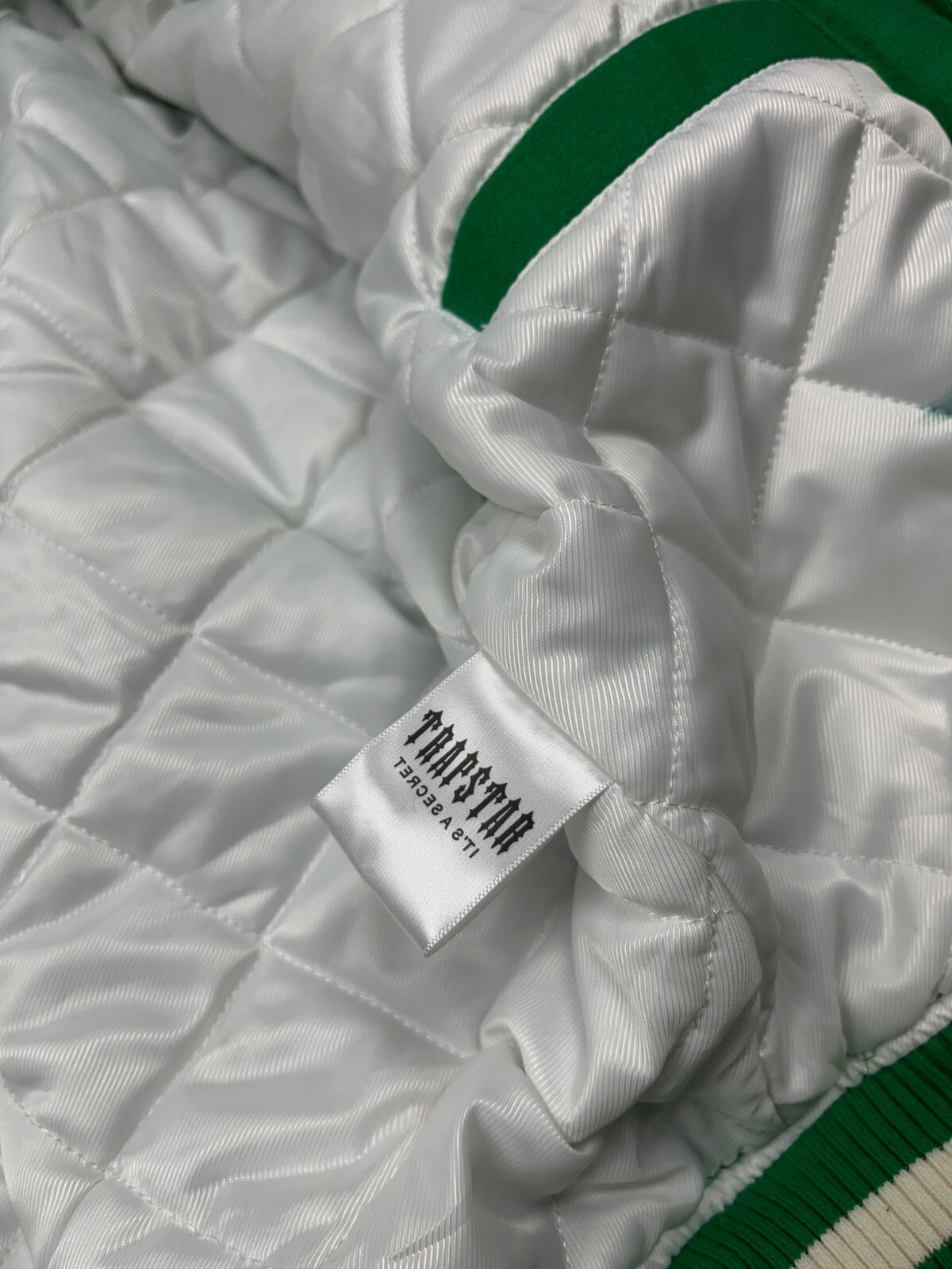 Trapstar Hyperdrive Chenille Varsity Jacket Puffe… - image 9