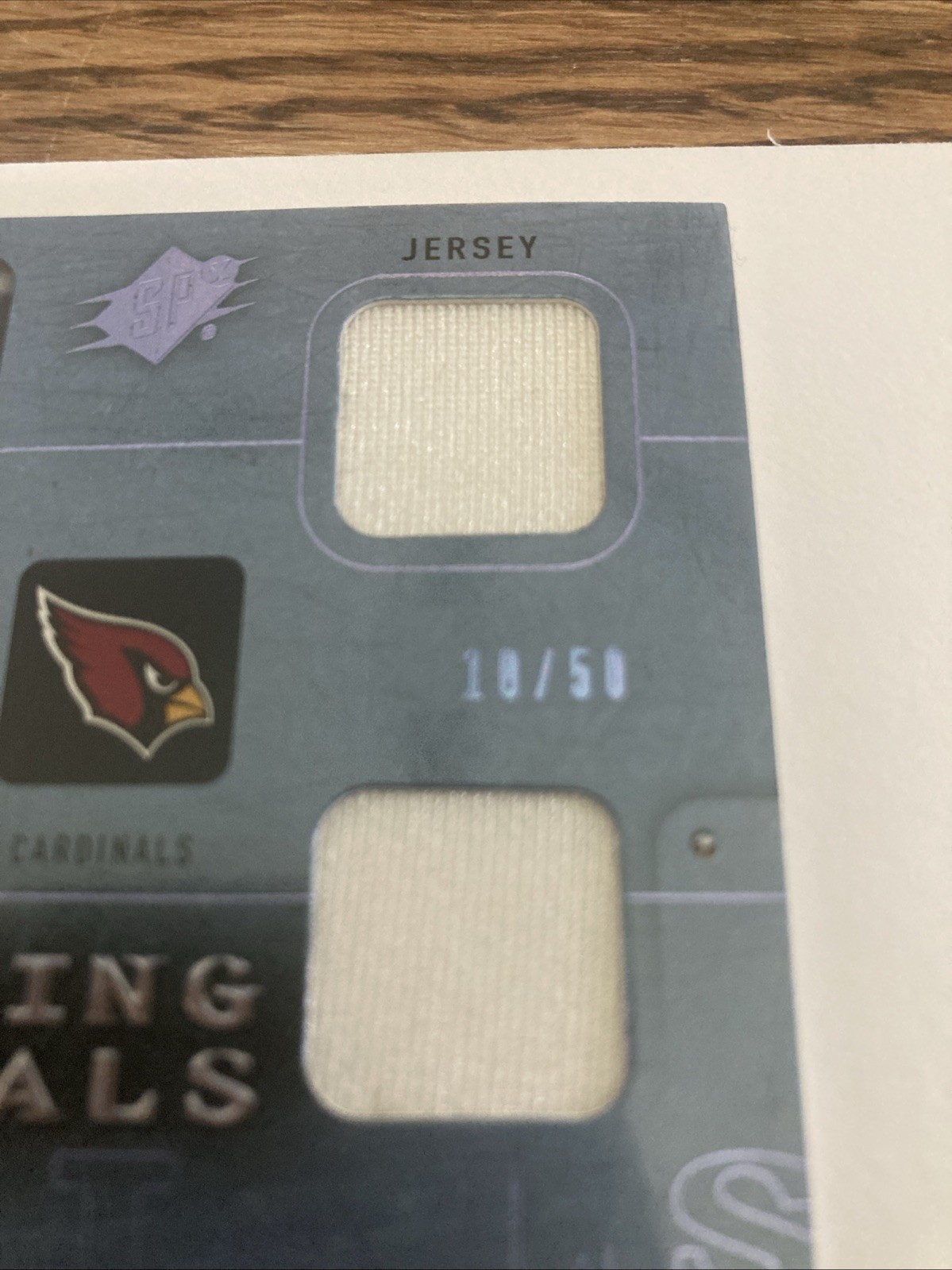 2001 SPX Larry Fitzgerald Winning Materials Game Used Jersey Card 10/50 view 2