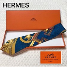 HERMES Tie Carre Style Scarf Pattern All Over Pattern 100 Silk Made in France M