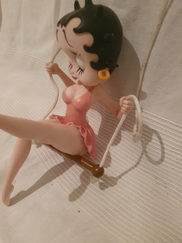 Betty Boop On A Swing Figurine - Picture 3 of 5