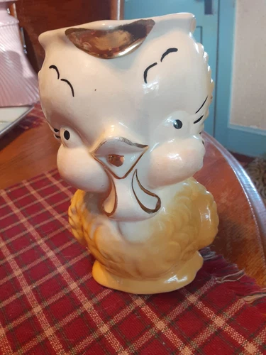 Vintage Shawnee (unmarked) Ceramic Pottery Chicken Pitcher Yellow & Gold. 1940's