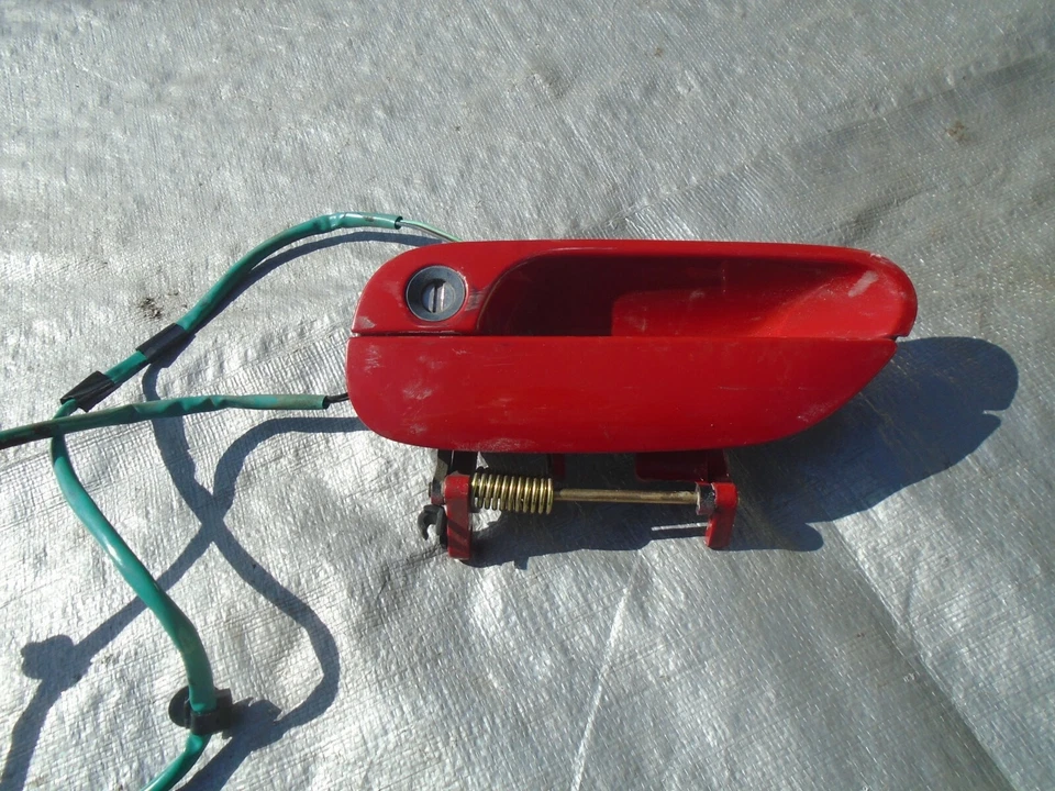 Mazda MX-5 Miata 1999-2005 OEM exterior manija de puerta exterior izquierda conductor rojo 99-05 Foto 3 de 4