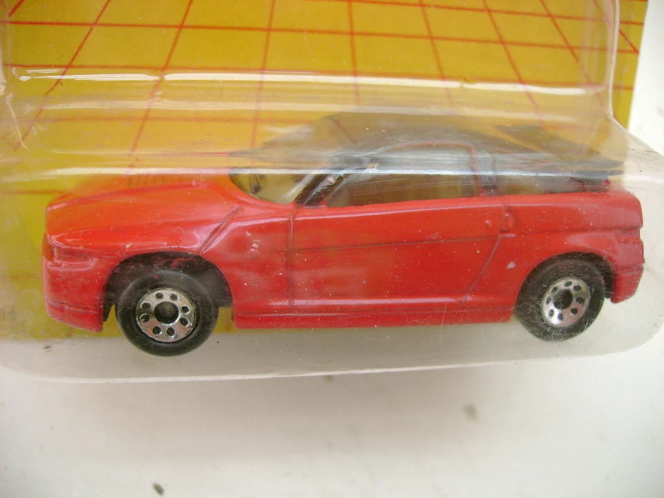 1990 MATCHBOX SUPERFAST MB 15 RED ALFA ROMEO SZ NEW ON CARD - Image 2 of 4