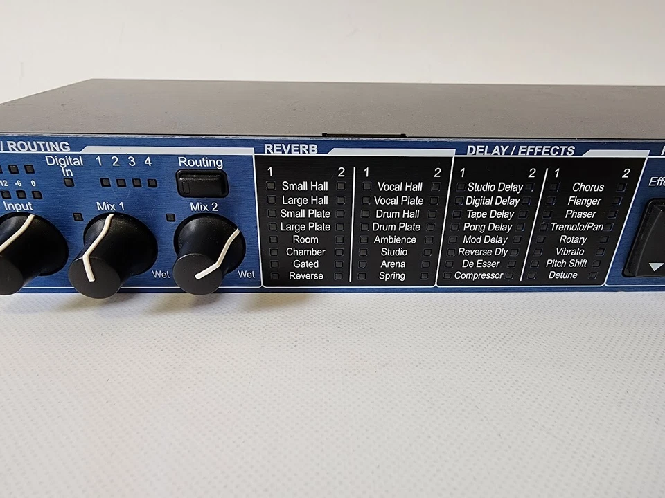 Lexicon MX200 Dual Reverb Effects Processor - Image 3 of 4