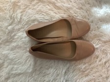 Light brown leather ballet flats