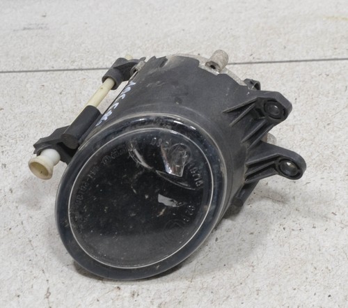 AUDI A4 B6 Limousine 8E Bj 03 Nebel Scheinwerfer vorne RECHTS 105586-H564