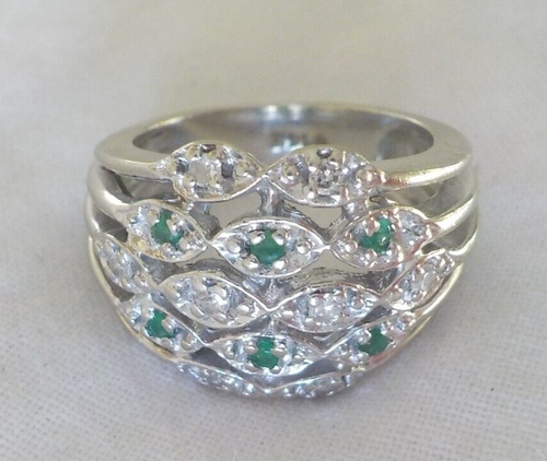 Heavy 14k White Gold Cluster Emerald Diamond Ring - 7.42 gms, Sz 6.25, 0.30 ctw