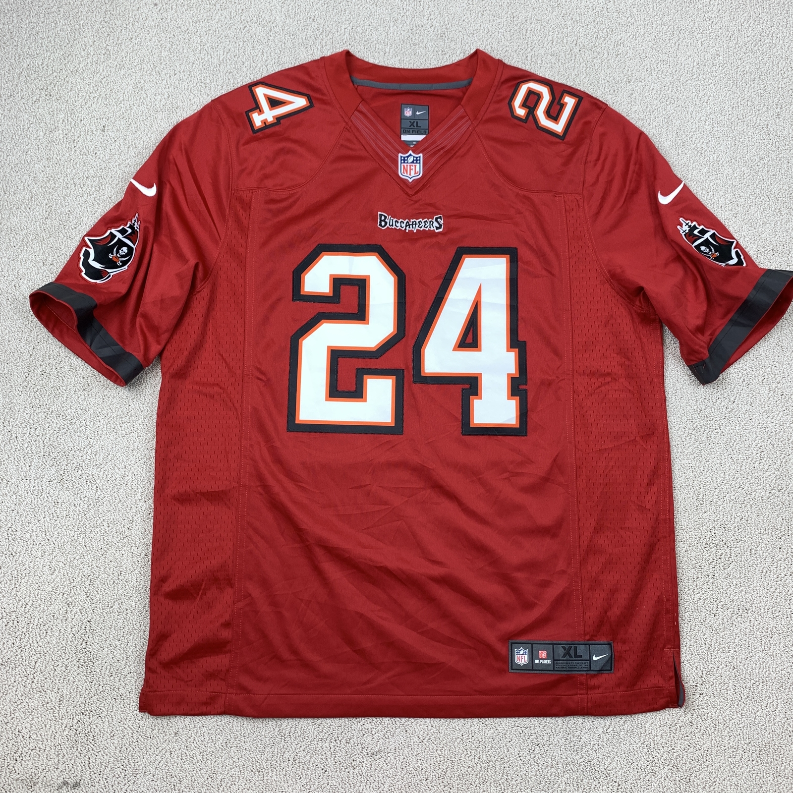 Nike Tampa Bay Buccaneers Jersey Men's XL Red  #24 Revis Fan Gear NFL