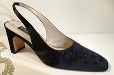 NINA Sz9m ELEGANT Black satin 3.5Heels, front black rinestones