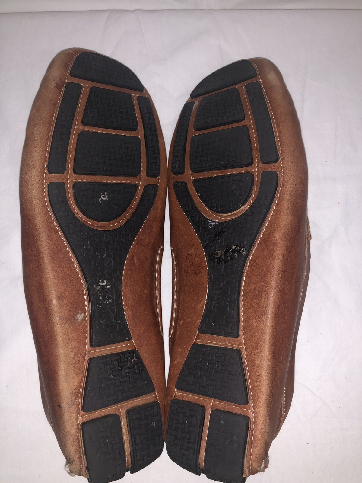 howland penny loafer