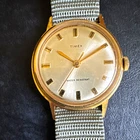 Timex Vintage 1970s Manual Gold Case Silver Dial 32.6mm 11642470A