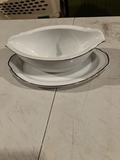 Fashion Manor Fine China Prelude Gravy Boat