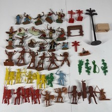 Vintage Cowboys Plastic Toy Figures Horses Wild West Play Time 50 Pieces