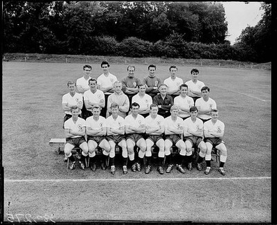 Tottenham Hotspur squad 1960 61 Tottenham Hotspur Team Group Ron H- Old Photo