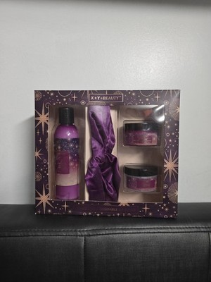 X + Y = Beauty Pamper Kit / Ensemble De Soins Gift Set, New