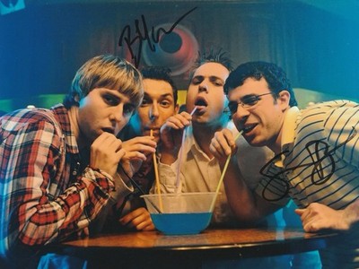 Blake Harrison And Simon Bird Hand Signed 8x6 Inch The Inbetweeners Photo