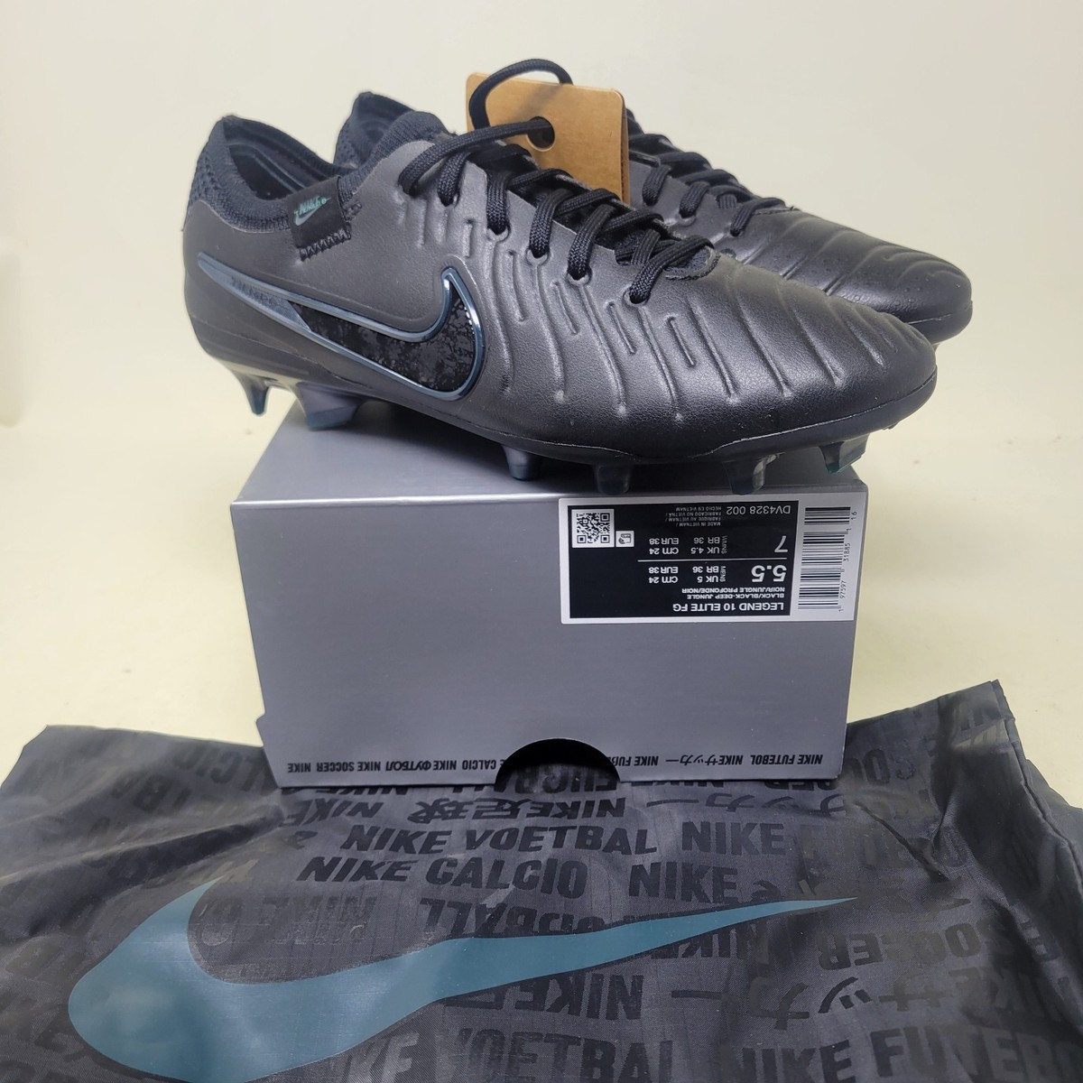 Deep Jungle Nike Tiempo Legend Elite Blackout Nike Tiempo Legend 10 Elite Ag Black Soccer Rugby main image 0