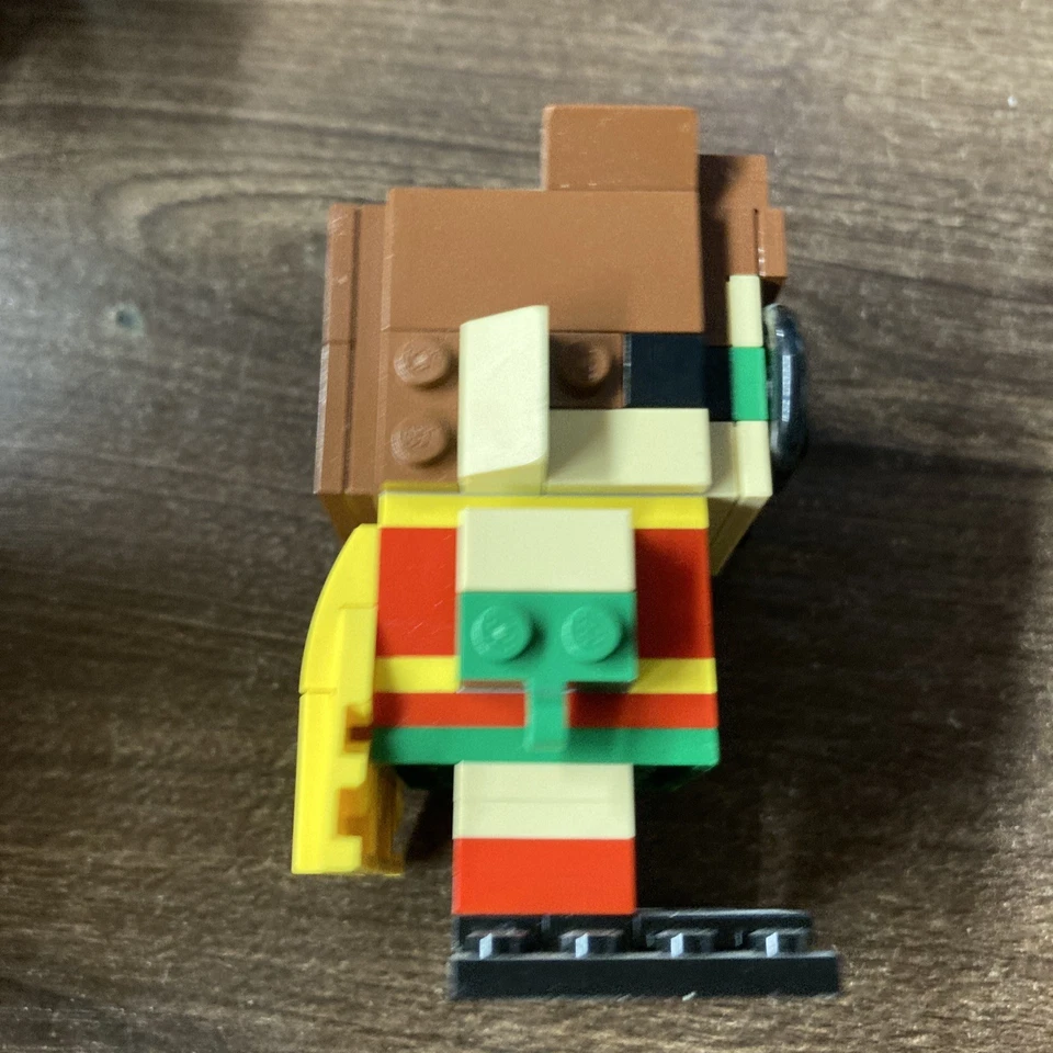 Robin Lego Brickheadz 41587 - Image 4 of 4