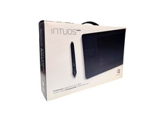 Wacom Intuos Pro Creative Pen Touch Tablet
