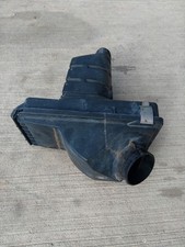 1993-1997 Chevrolet Camarofirebird Air Cleaner Box Used Oem