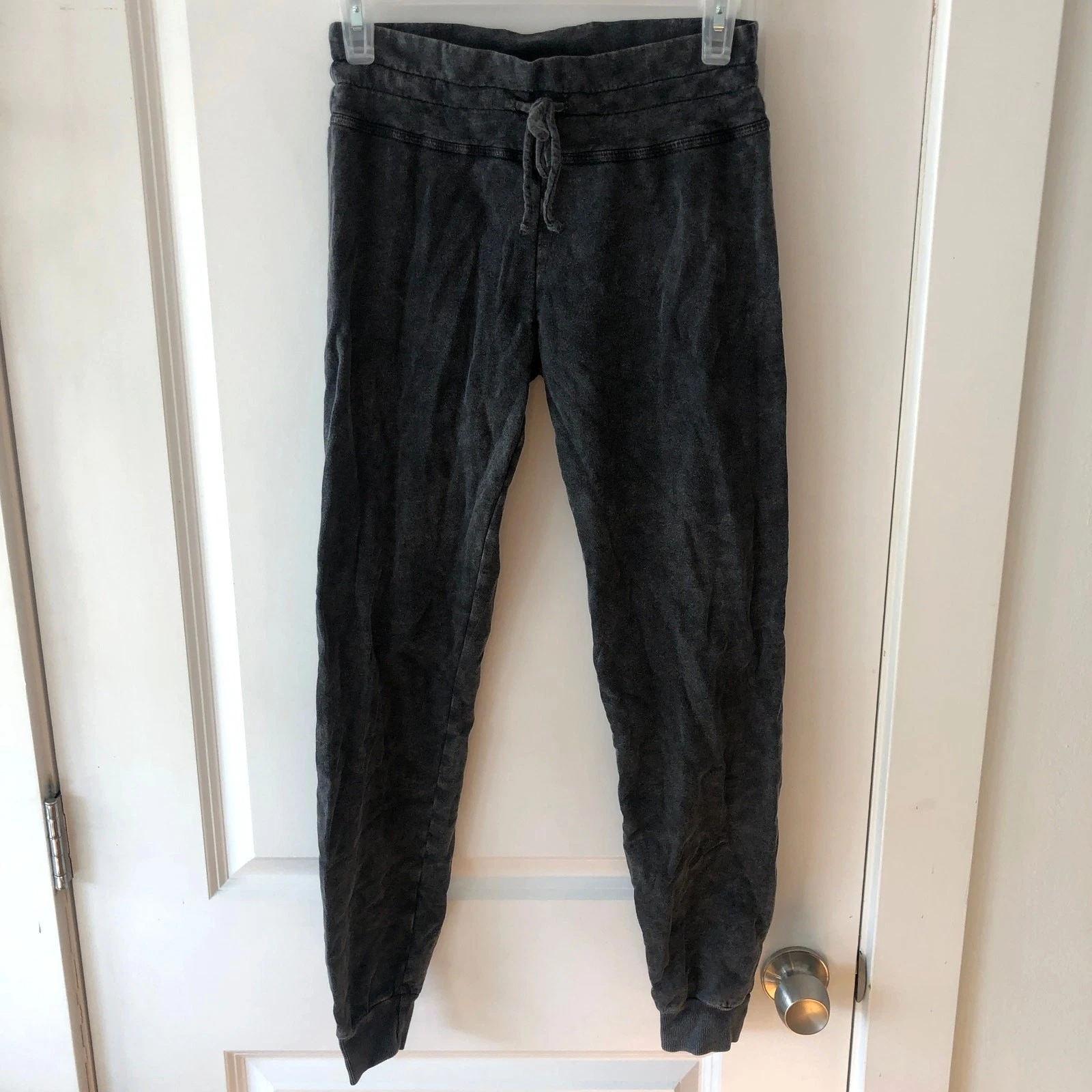 beyond-yoga vintage wash midi swegging pants