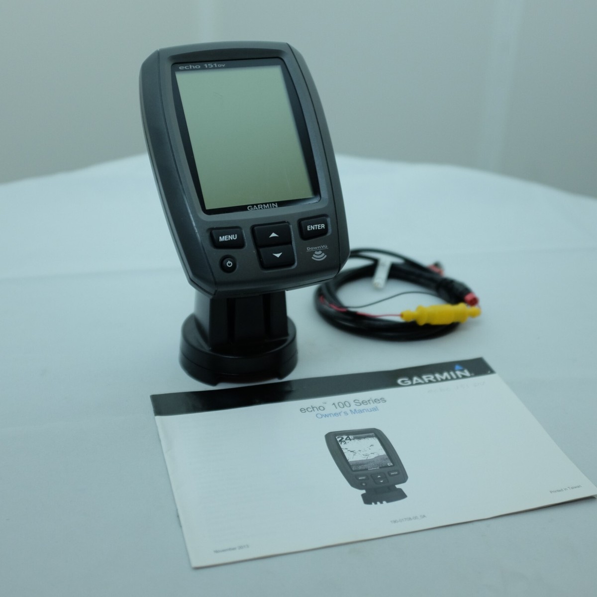 Garmin Echo 151DV Sonar Fish Finder with Down Imaging / Down