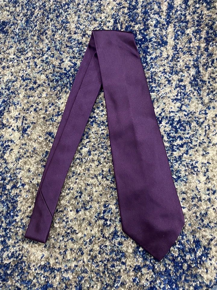 Corbata Ralph Lauren Etiqueta Púrpura Sólida Púrpura Satén Hecha a Mano Seda Inglaterra Foto 2 de 4