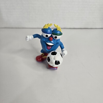 1996 Atlanta Olympic Games Mascot IZZY Vinyl Figure Soccer Cake Topper Toy