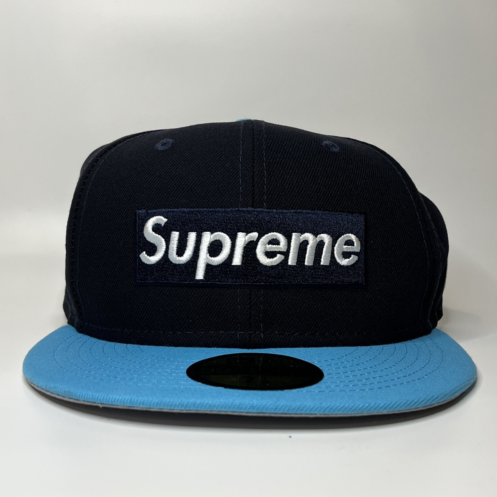 Box logo hat Supreme Blue size L International in Cotton - 29001334