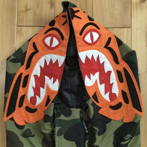 BAPE camo Tiger hoodie snowboard jacket A Bathing Ape Size L - Picture 4 of 10