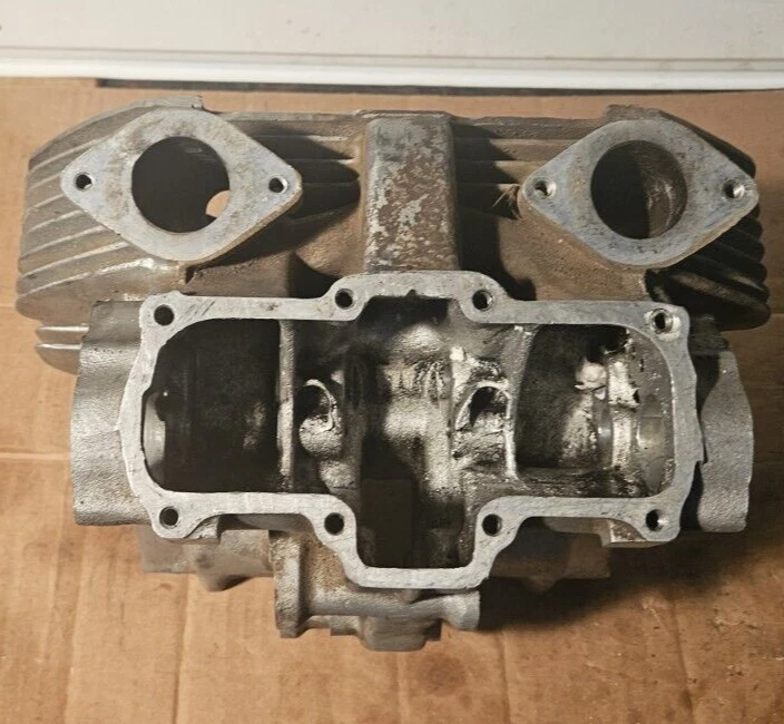 CARCASA CULATA MOTOR HONDA CL450 CB500T 1971, 1968 - 1974 CB450 Foto 2 de 4