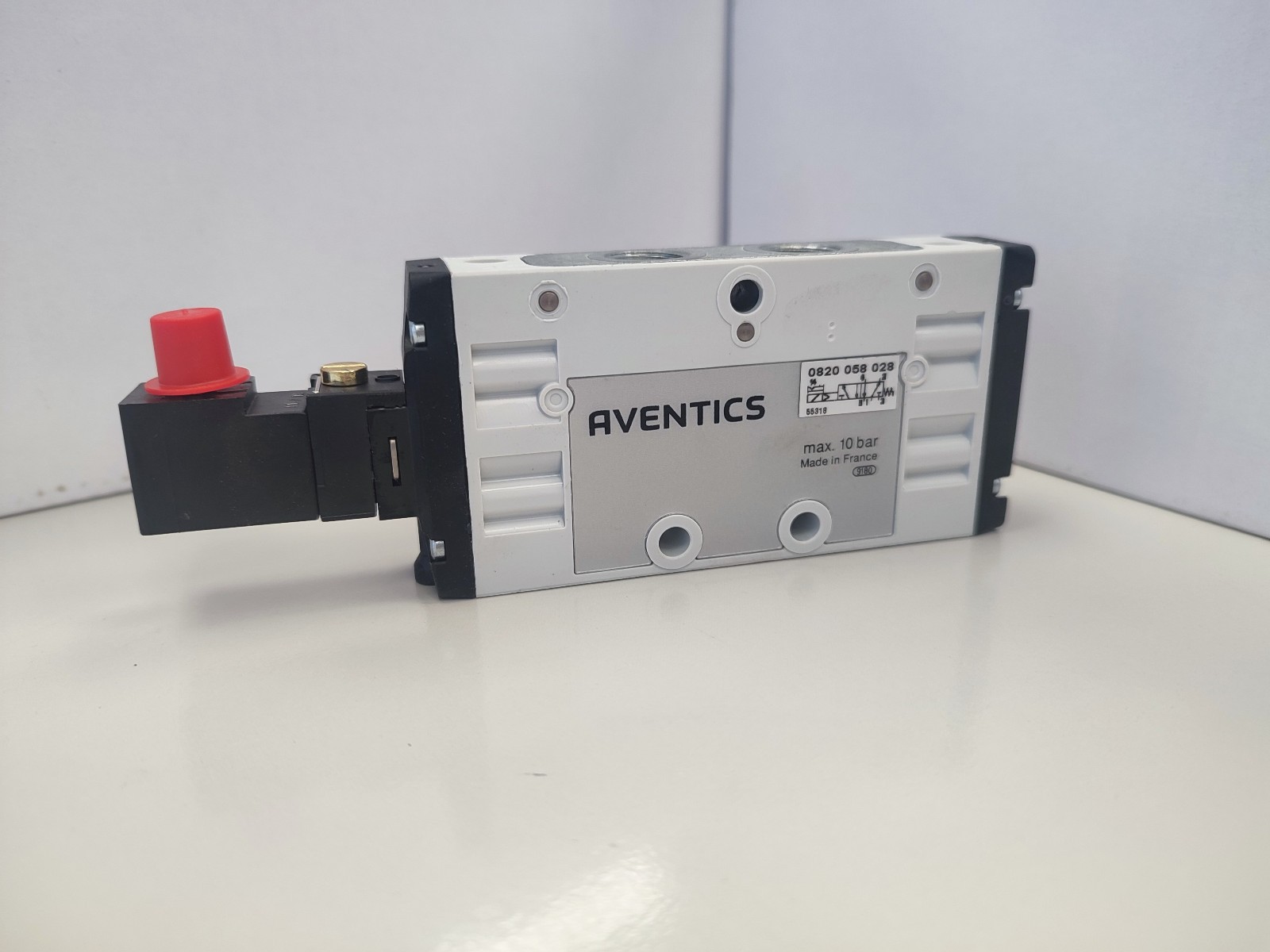 Distributeur pneumatique Aventics 5/2 TC15 évite les pertes de pression usine