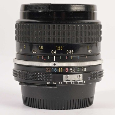 Nikon Ai-S Nikkor 24mm f/2.8 Weitwinkel MF Objektiv AIS F Mount SHP 310617