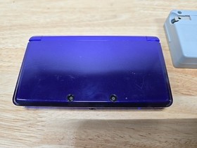 RARE Nintendo 3DS BUNDLE Midnight Purple Console with 6 Games Tested And Working