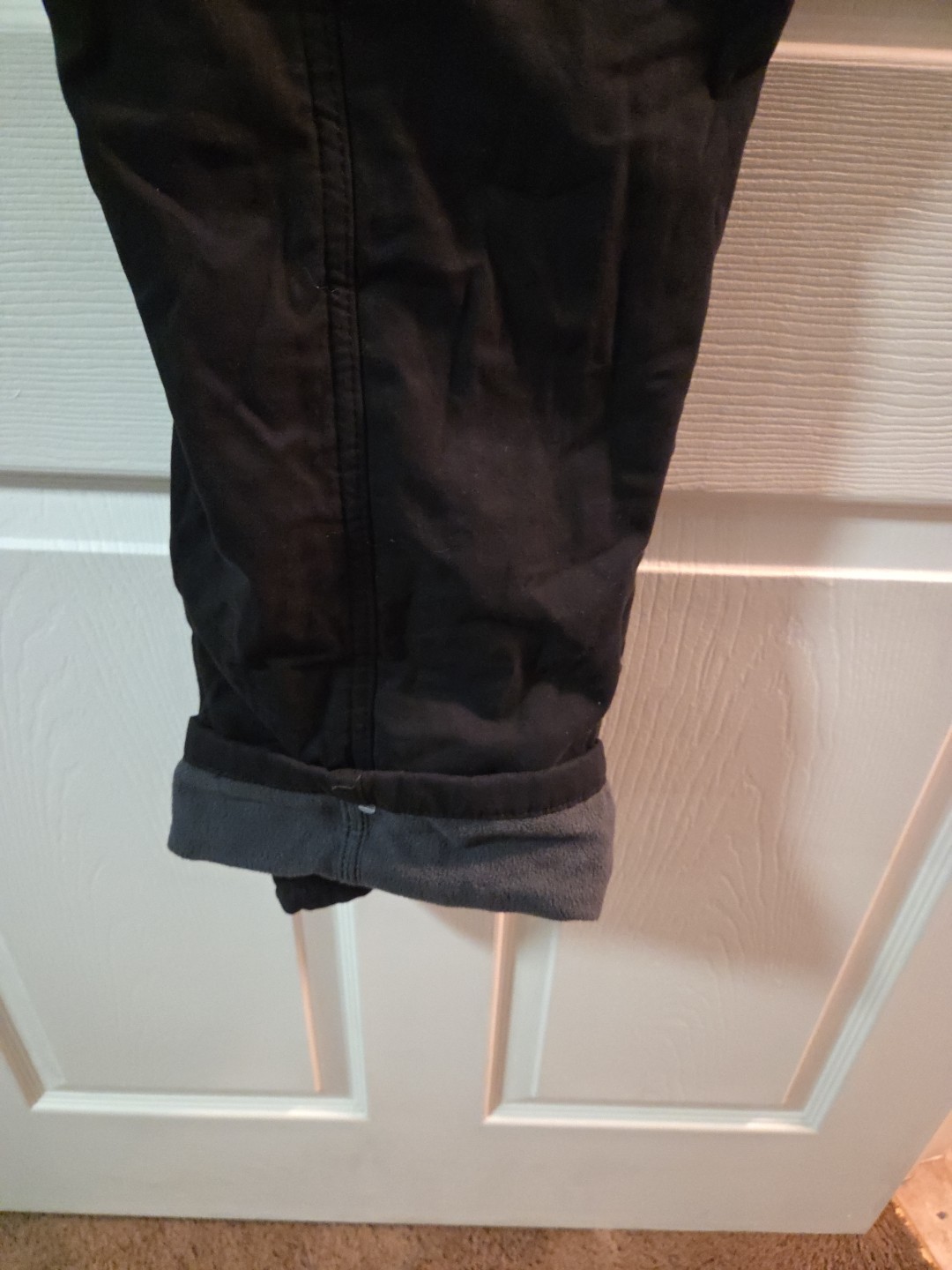 Wrangler Mens Fleece Lined Relaxed Fit Cargo Black Cotton Pants Size 36x34 NWT