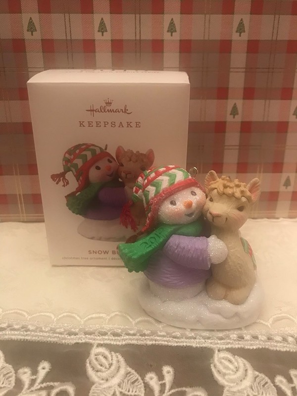 HALLMARK SNOW BUDDIES #22 SERIES 2019 CHRISTMAS ORNAMENTS SNOWMAN AND LLAMA