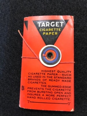 VINTAGE TARGET Cigarette PAPER 1931 BROWN & WILLIAMSON TOBACCO CORP RARE