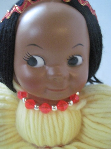 Vintage 1930's Duster Doll Handmade from Yellow Yarn New - Picture 5 of 11