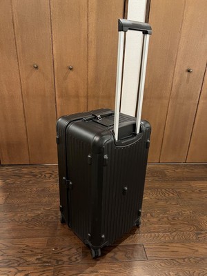 バッグ rimowa essential trunk plus 89L black Essential Trunk Plus Large Lightweight Suitcase | matte