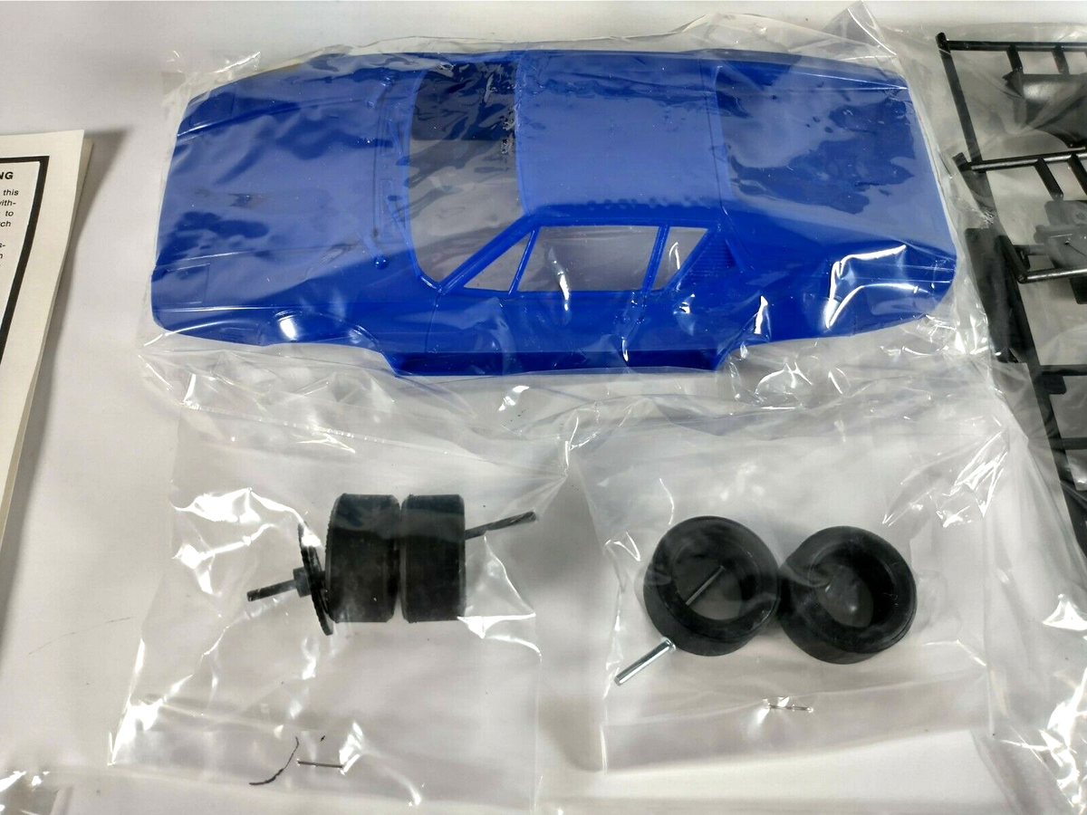 De Tomaso Pantera GTS Scale Craft IMAI 1:24 Model Kit # SC De Tomaso Pantera GTS Scale Craft IMAI 1:24 Model Kit # SC